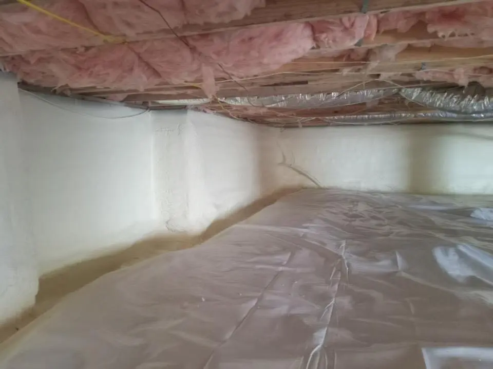 Crawl space encapsulation with closed-cell spray foam for Roof Maintenance in Turlock